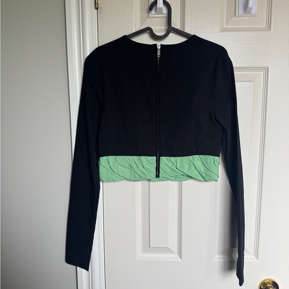 Ganni Black and Green Women's Top - Picture 3 of 5